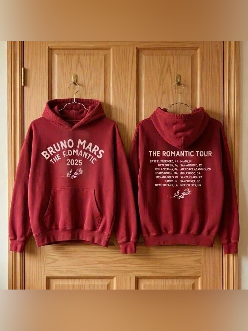 Vintage Maroon Bruno Mars "The Romantic Tour 2025" Hoodie